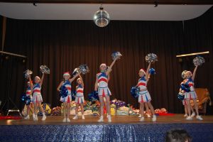 Weihnachtsfeier der Bernauer Tafel / Stadthalle Bernau - 19. Dezember 2013_21