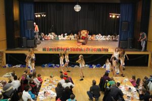 Tafel Bernau 18.12.2014_277