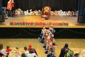 Tafel Bernau 18.12.2014_573