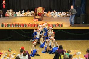 Tafel Bernau 18.12.2014_615